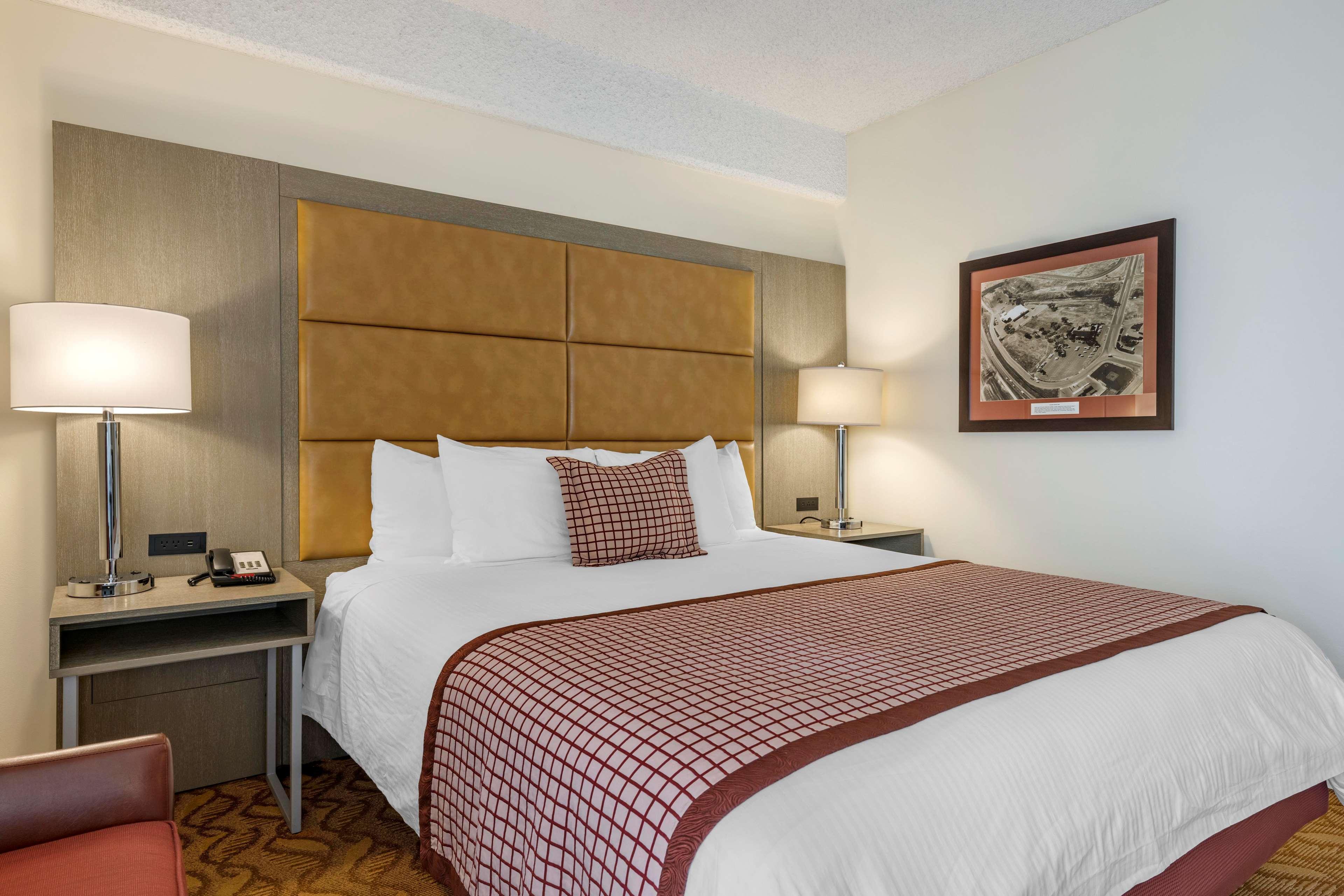 Best Western Plus Thousand Oaks Inn Exterior foto